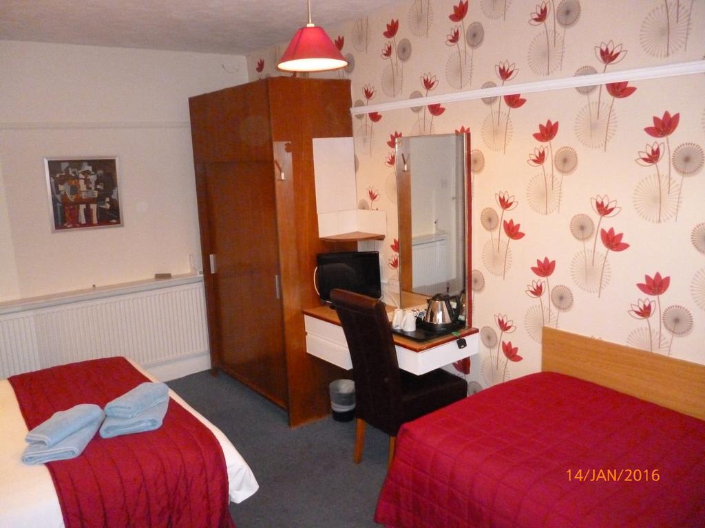Grange Lodge Hotel - B&B Лондон Номер фото